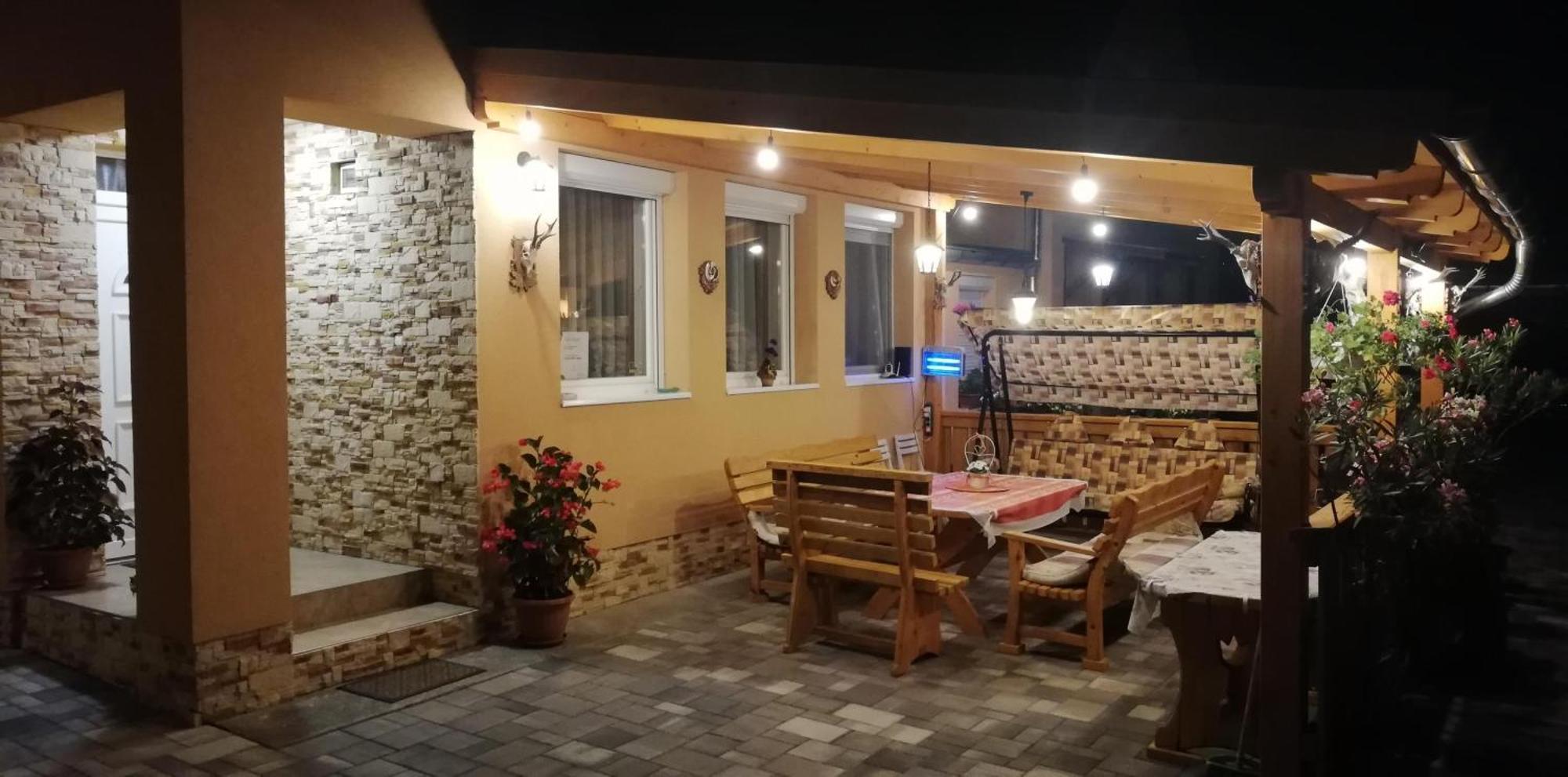 Agica Vendeghaz Villa Andornaktálya Buitenkant foto